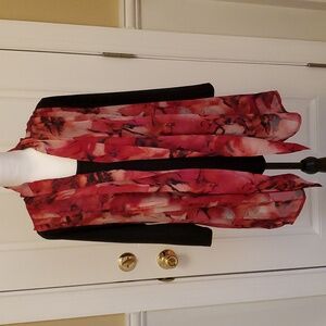 2 piece Susan Graver top and long sheer Vest